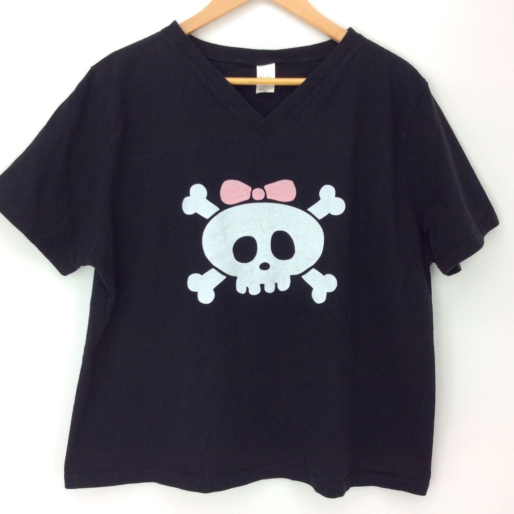 Women's V Neck/ Short Sleeve Tee Shirt